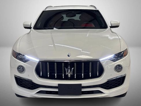 Used 2022 Maserati Levante GT image 2