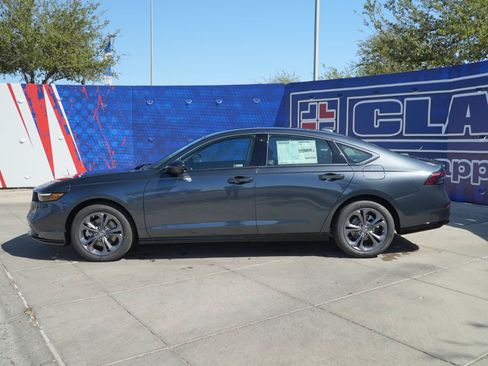 Used 2026 Honda Accord EX-L image 10