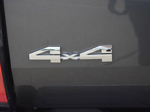 Used 2024 Toyota Tundra Limited AWD/4WD image 7