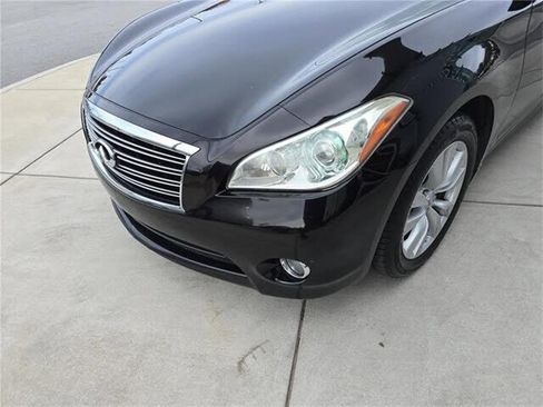 Used 2011 INFINITI M37 w/ Premium Pkg RWD image 9