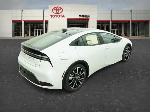 New 2026 Toyota Prius Plug-In Hybrid image 11