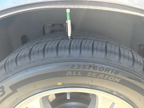 Used 2015 Honda Pilot SE image 17