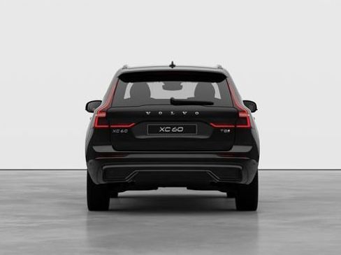 New 2026 Volvo XC60 T8 Plus w/ Protection Package Premier AWD/4WD image 4