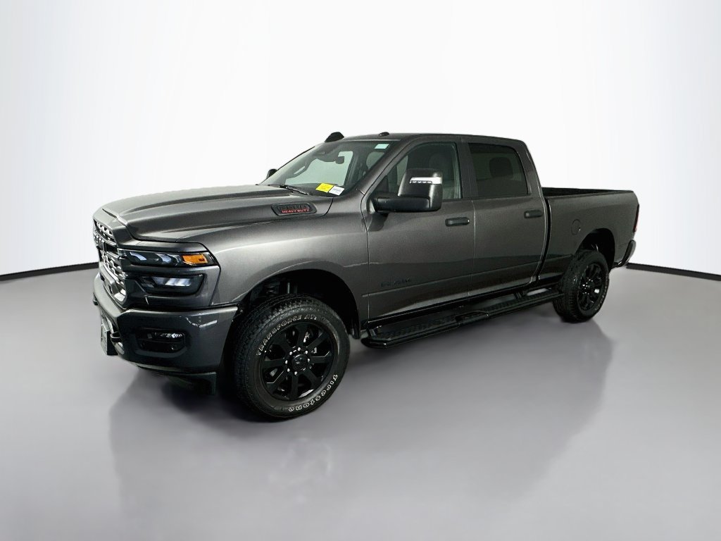 Used 2025 RAM 2500 Big Horn AWD/4WD image 3