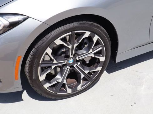 Used 2026 BMW 330i Sedan w/ Premium Package RWD image 2