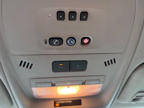 Used 2013 Chevrolet Volt Premium w/ Premium Trim Package image 14