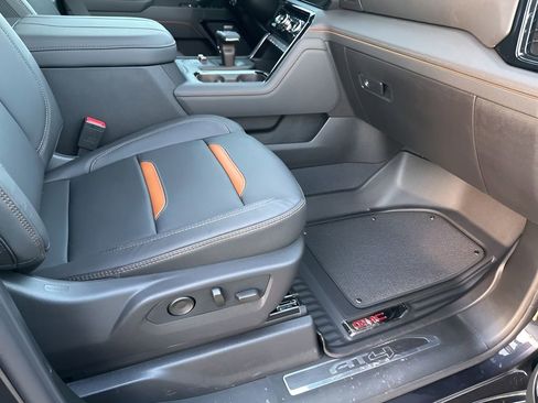 New 2026 GMC Sierra 1500 AT4 w/ AT4 Premium Package image 16