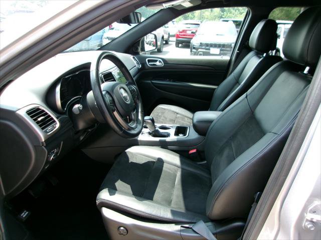 Certified 2021 Jeep Grand Cherokee Laredo X AWD/4WD image 11