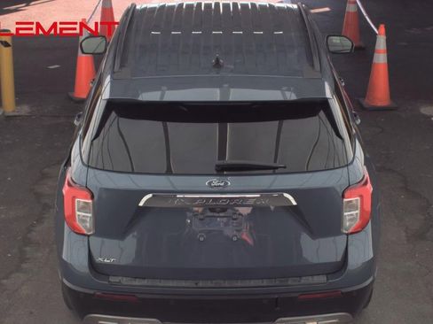 Used 2021 Ford Explorer XLT w/ Equipment Group 202A RWD image 7