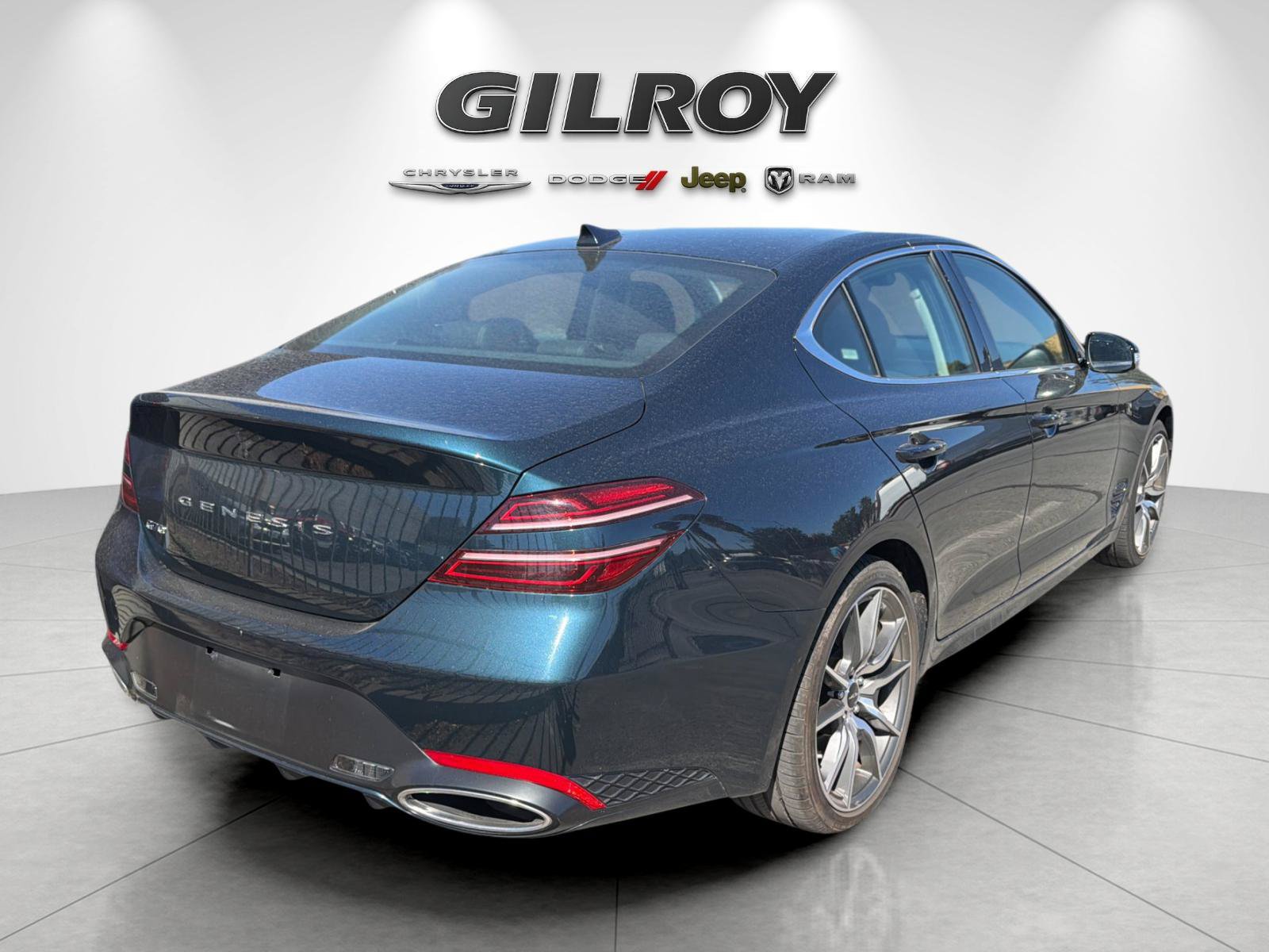 Used 2025 Genesis G70 2.5T RWD image 2