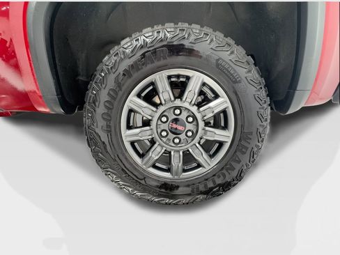 Used 2024 GMC Sierra 1500 AT4X AWD/4WD image 13