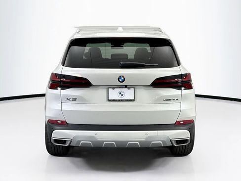 New 2026 BMW X5 xDrive40i w/ Climate Comfort Package AWD/4WD image 6