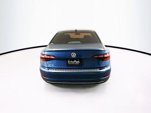 Used 2019 Volkswagen Jetta SE FWD image 7