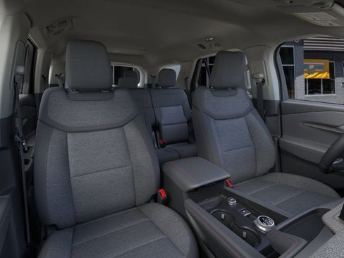 New 2026 Ford Explorer Active AWD/4WD image 10