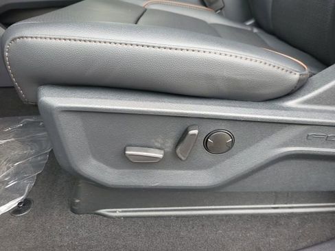 New 2026 Ford F350 Lariat w/ Black Appearance Package AWD/4WD image 14