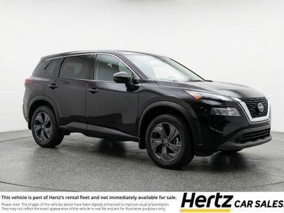 Used 2025 Nissan Rogue SV