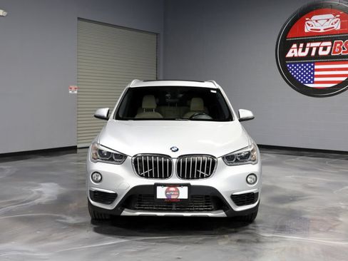 Used 2017 BMW X1 sDrive28i FWD image 2
