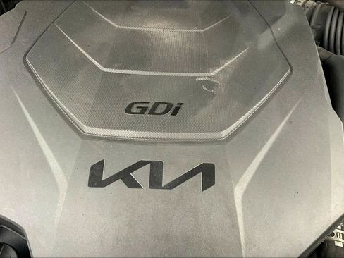 Used 2022 Kia Telluride LX image 30