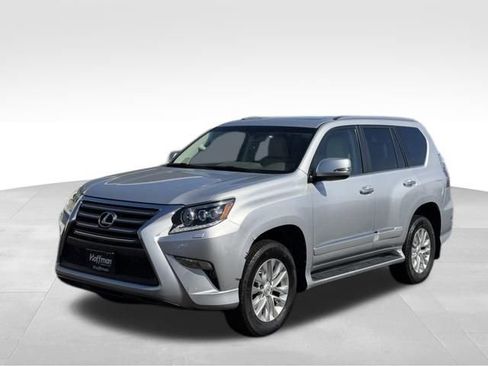 Used 2019 Lexus GX 460 Premium w/ Premium Package image 3