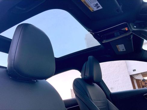 Used 2023 Mercedes-Benz C 300 Sedan image 15