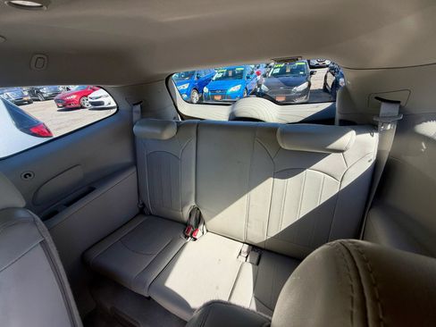 Used 2012 Buick Enclave Leather AWD/4WD image 25