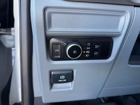 Used 2023 Ford F150 XLT RWD image 19