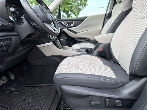 Used 2021 Subaru Forester Premium AWD/4WD image 19