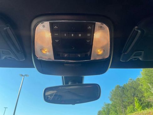 Used 2023 Chrysler 300 S RWD image 19