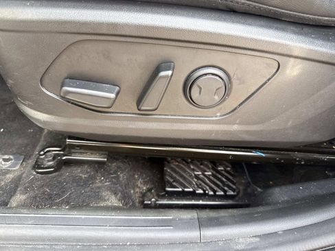 Used 2023 Hyundai Tucson Limited FWD image 25