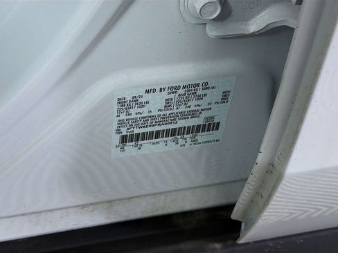 Used 2023 Ford Maverick XLT image 31