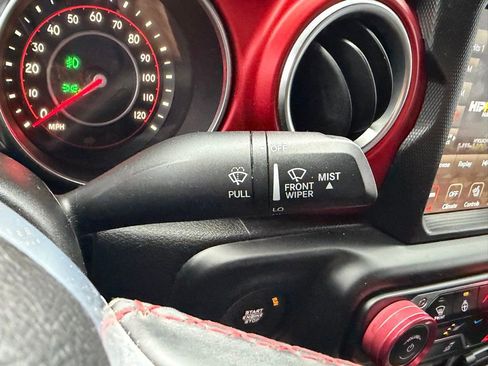 Used 2020 Jeep Gladiator Rubicon w/ Advanced Safety Group image 29