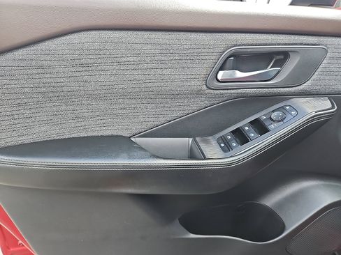 Certified 2023 Nissan Rogue SV image 12