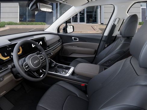 New 2026 Kia Carnival EX FWD image 21