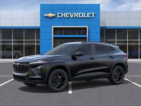 New 2026 Chevrolet Trax LT w/ Midnight Edition FWD image 26