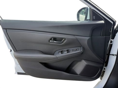 New 2025 Nissan Sentra S image 17