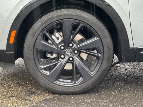 Used 2025 Buick Envision Sport Touring AWD/4WD image 32