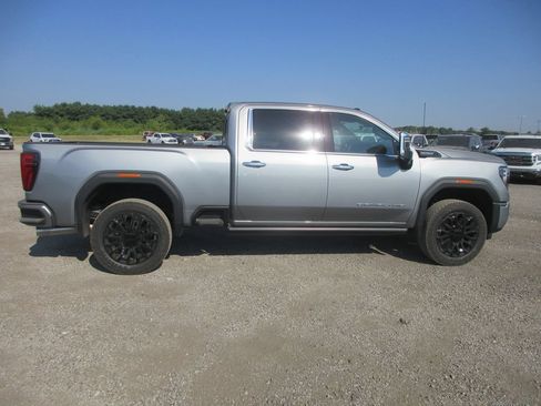 New 2026 GMC Sierra 2500 Denali Ultimate AWD/4WD image 4