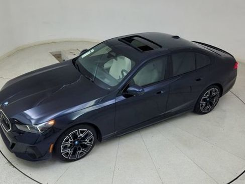 Used 2025 BMW i5 xDrive40 w/ M Sport Package image 82