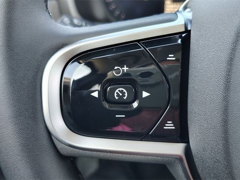 New 2026 Volvo XC90 B6 Plus image 14