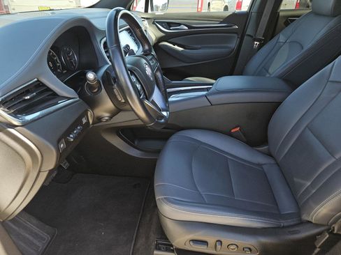 Used 2024 Buick Enclave Premium image 22