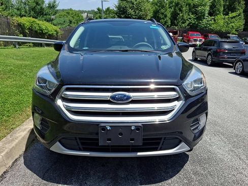 Used 2018 Ford Escape SEL AWD/4WD image 2