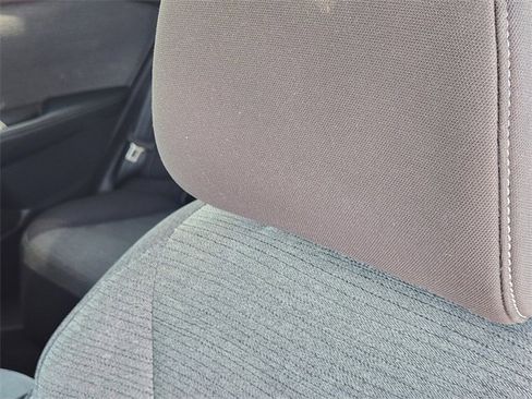 Used 2023 Nissan Rogue SV image 16