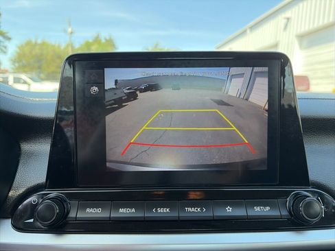 Used 2023 Kia Forte LXS image 18