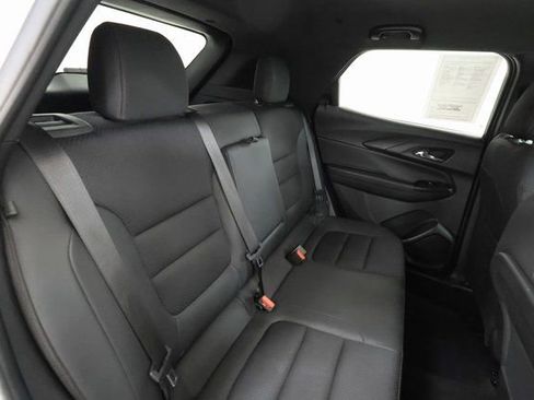 Used 2023 Chevrolet TrailBlazer RS w/ Convenience Package image 18