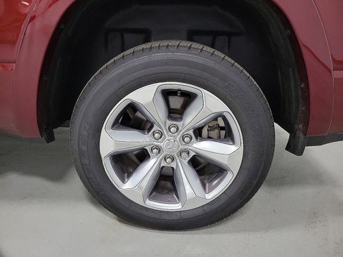 Used 2020 RAM 1500 Limited image 8