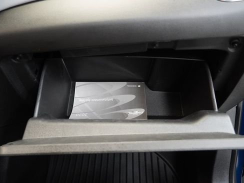 Used 2020 Chevrolet Equinox LT FWD image 38