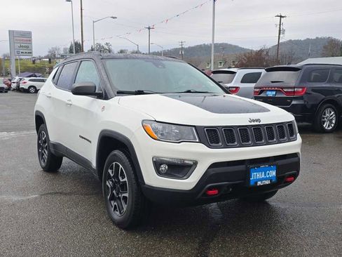 Used 2021 Jeep Compass Trailhawk image 7