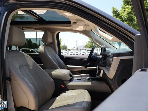 Used 2023 Ford Expedition Max Limited RWD image 33