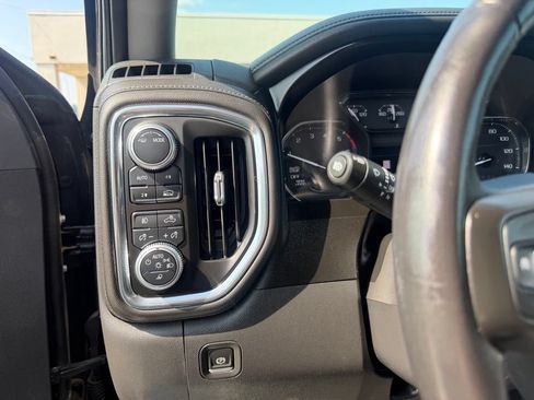 Used 2020 GMC Sierra 1500 SLT w/ SLT Premium Plus Package AWD/4WD image 30