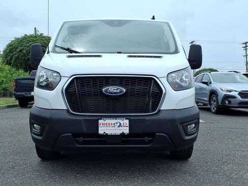 Used 2024 Ford Transit 250 Low Roof w/ Exterior Upgrade Package RWD image 2
